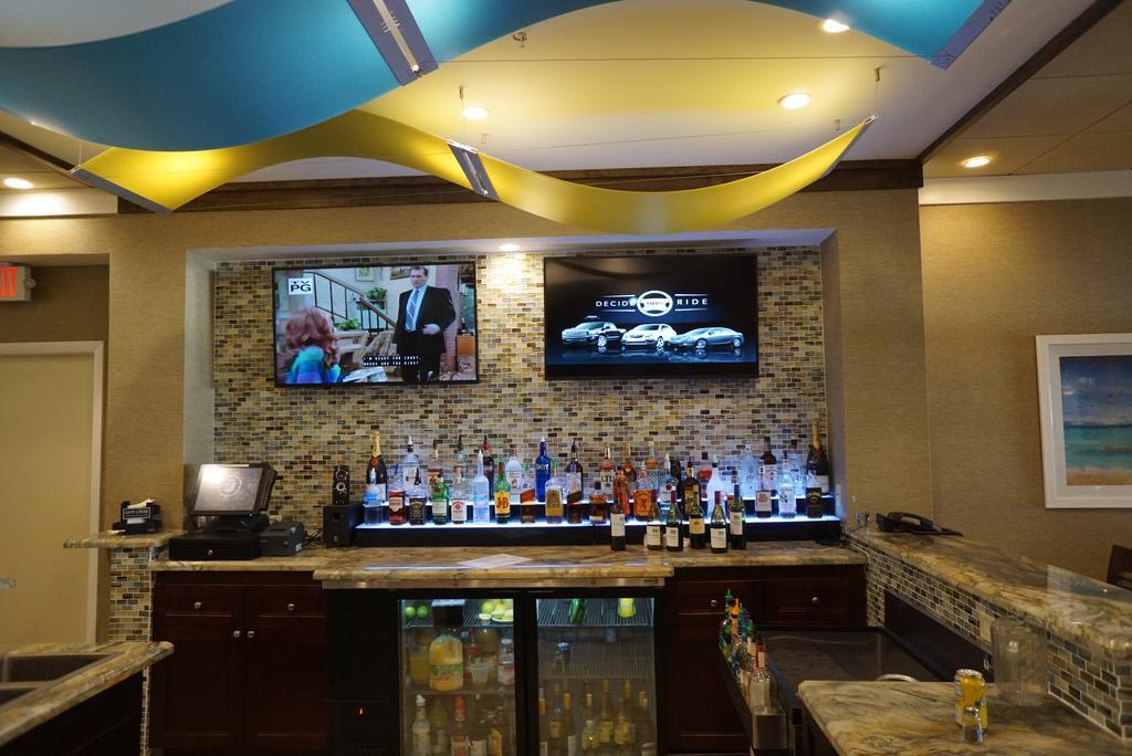 Ocean Sky Hotel & Resort Fort Lauderdale Eksteriør bilde